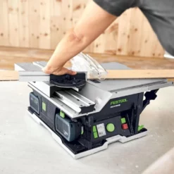 Festool CSC SYS 50 EBI-Basic Accu-Zaagtafel -Makita Winkel opera 2023 01 04 19 18 53